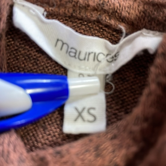 Fall 🍂🍁 pullover - Picture 4 of 7